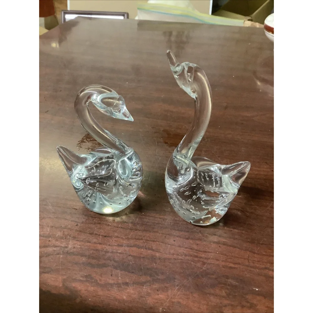 Hand Blown Clear Art Glass Swan Bird Figurine Paperweight Controlled Bubbles